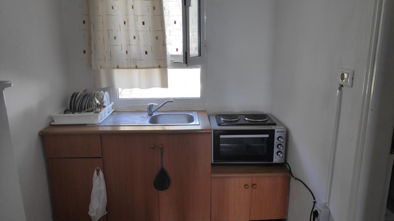 Filikur Hostel Himare Exterior photo
